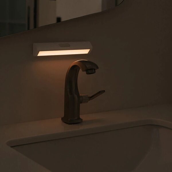 Aqara motion activated night light 8